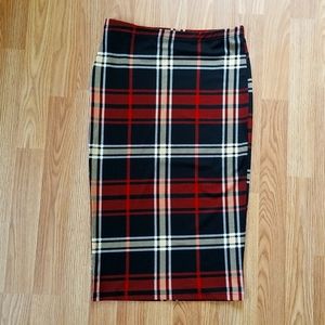 Rocker Chic Plaid Pencil Skirt